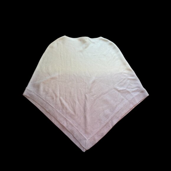 NWT Barefoot Dreams Ocean Breeze Cozy Chic Ultra Lite one-size poncho - Picture 3 of 3